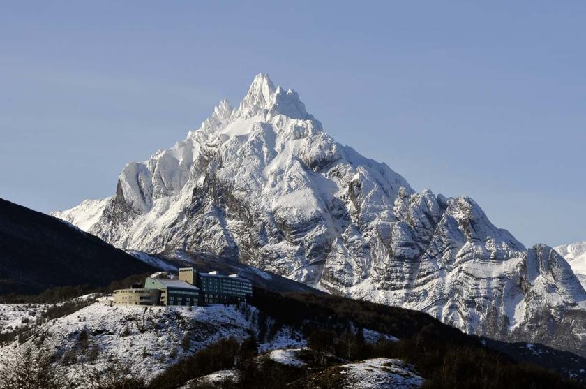 Arakur-ushuaia-resort-spa-1